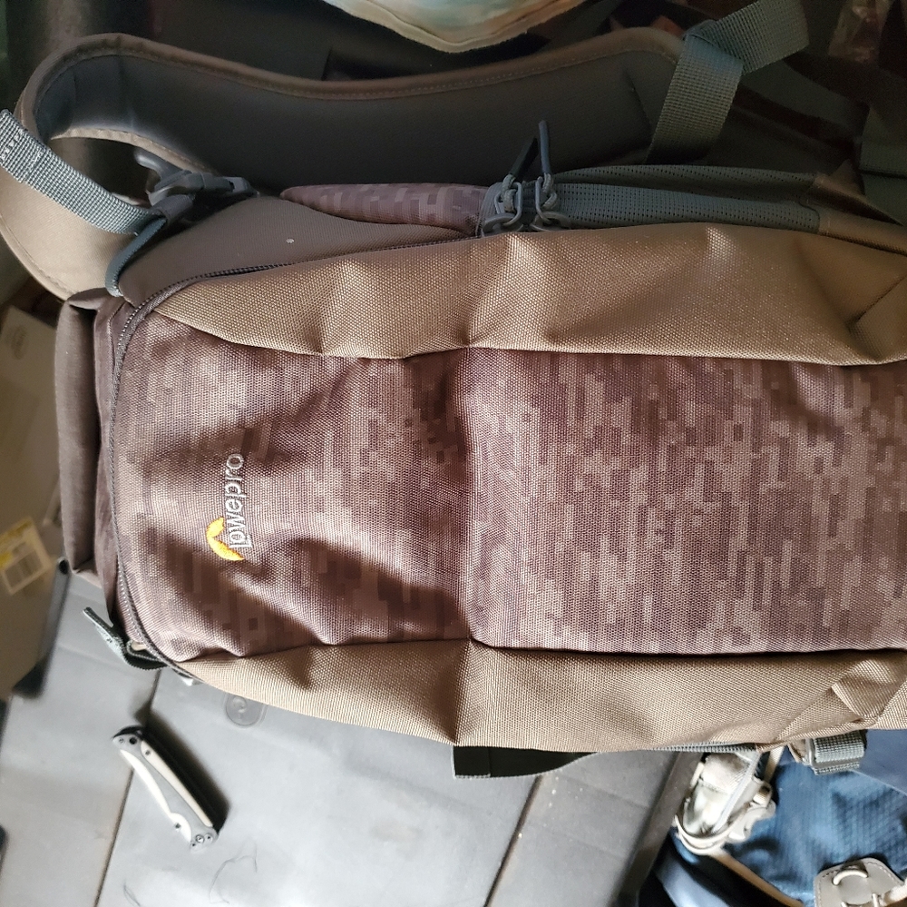 Lowepro flipside camera bag